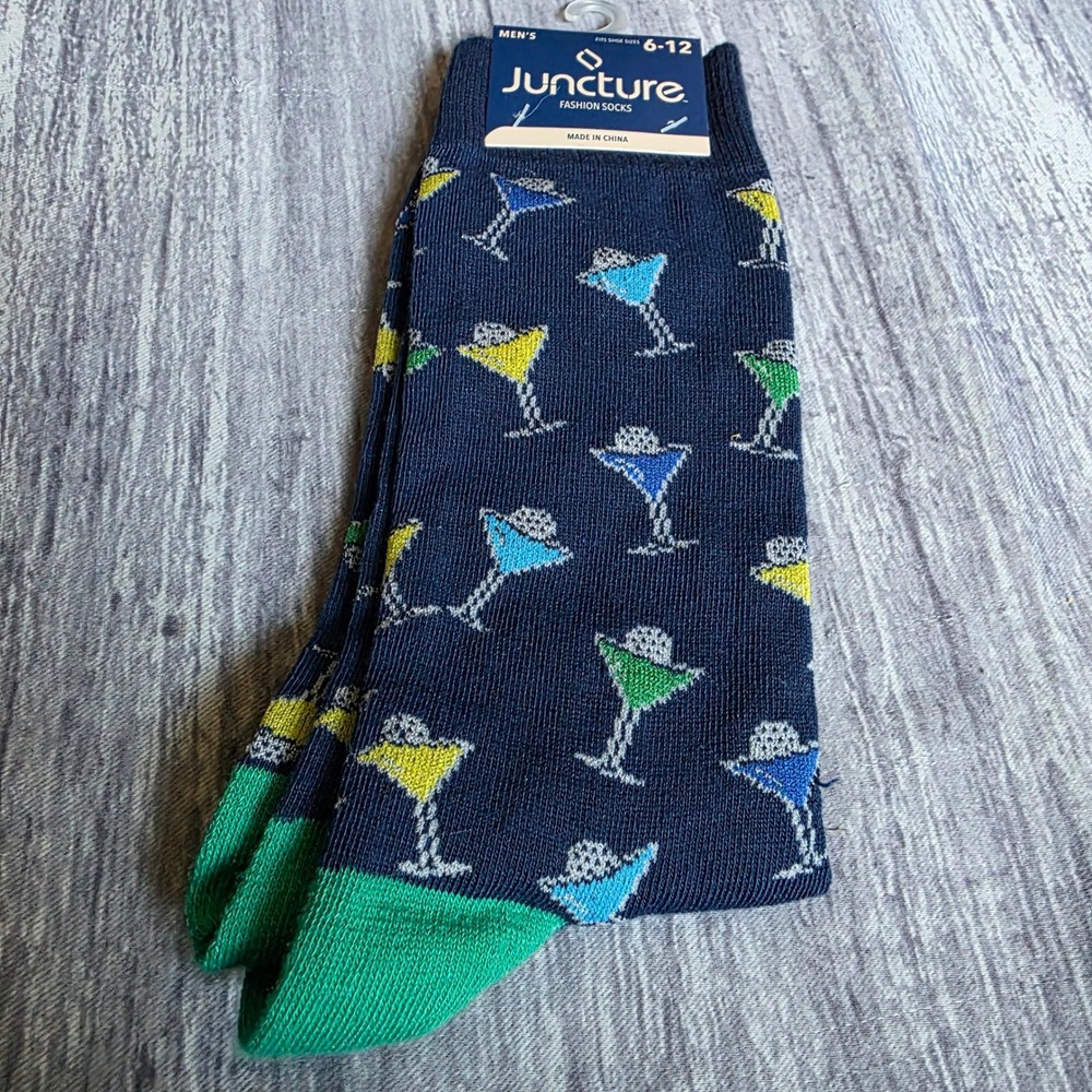 Juncture Men's Fashion Socks Martini Glass Pattern Navy Blue Shoe Size 6-12‎